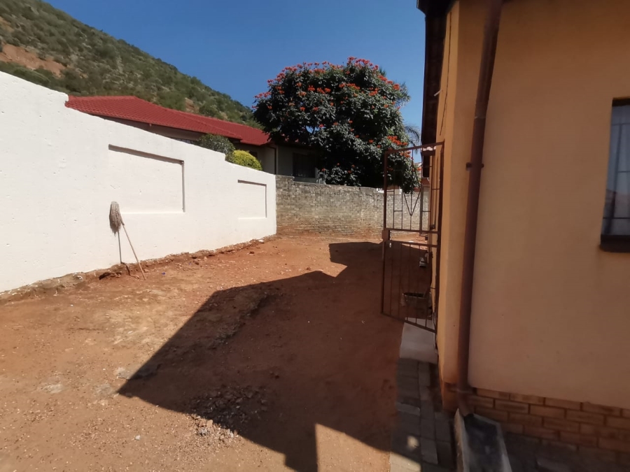 3 Bedroom Property for Sale in Tlhabane West North West